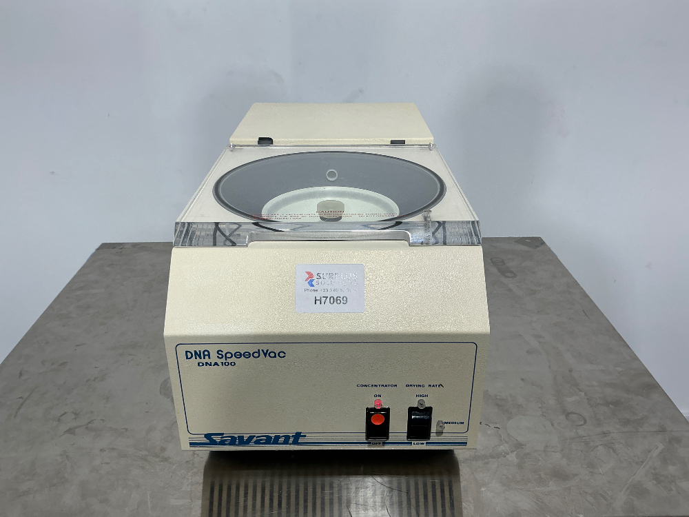 Image of Savant DNA 100 Speed Vac centrifuge